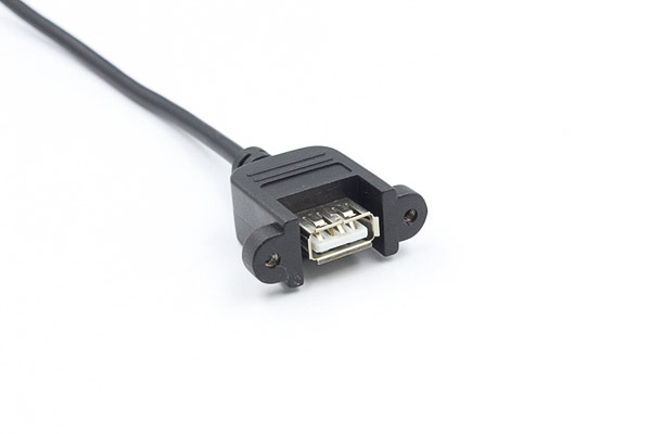 USB AF帶耳連接線線材加工與組裝 USB AF帶耳連接線線材加工與組裝